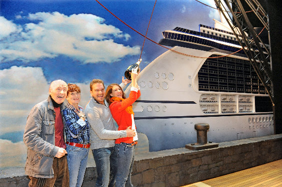 2012-11-23 Schiffstaufe_IWNNINY